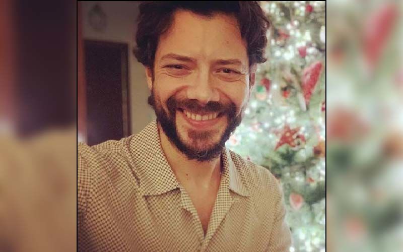 Money Heist: The Professor Alvaro Morte Unleashes His Charming  Personality On Instagram; That Infectious Smile Though - SIGH