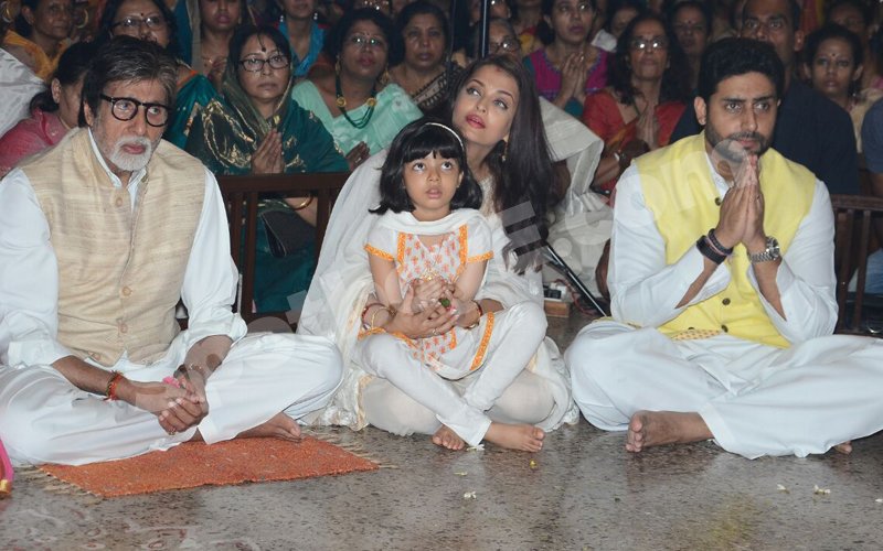 Amitabh, Abhishek, Aishwarya Attend Durga Puja Celebrations