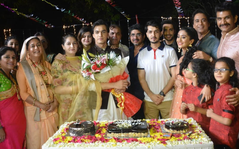 Mohsin Khan Celebrates Birthday With Shivangi Joshi And Family On-The-Sets Of Yeh Rishta Kya Kehlata Hai- View Pics