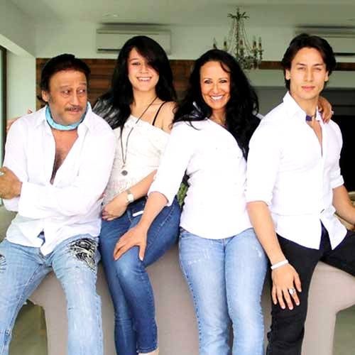 Tiger Shroff with his family