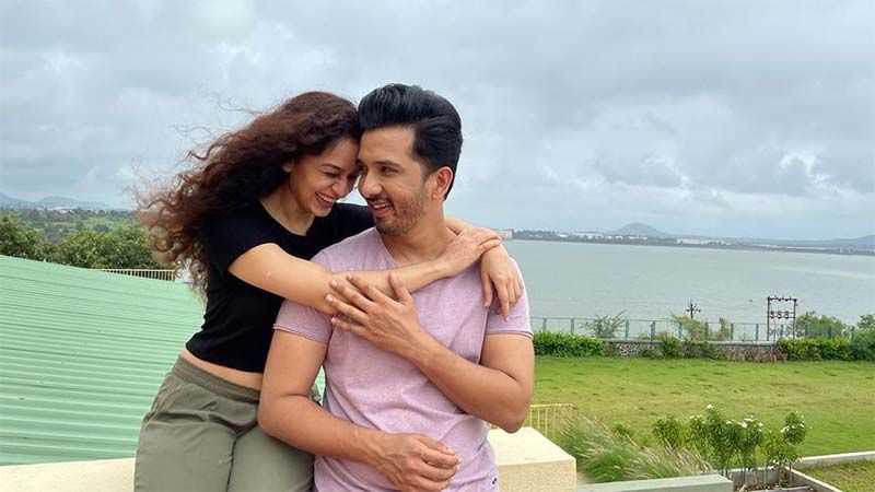 Abhijeet Khandkekar Thanks His Wife, Friends, And Fans For Making His Birthday Special