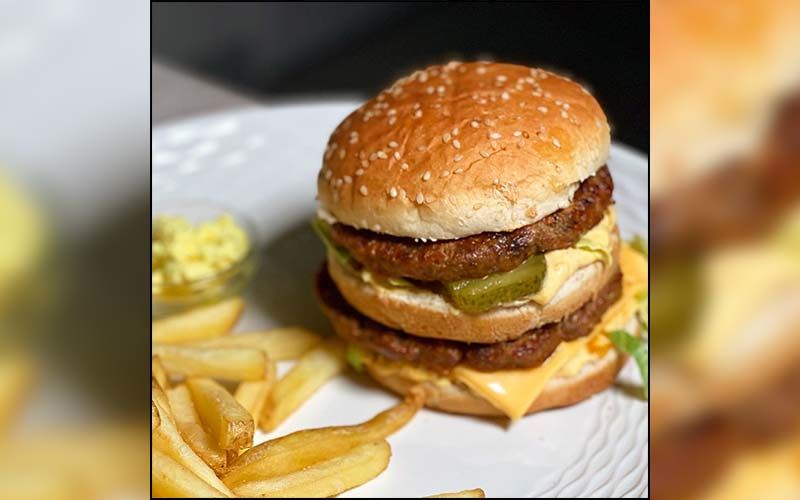 National Burger Day 2020: Mouth-Watering Burgers Of The World, That You Must Try Once In A Lifetime