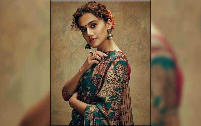 Step Into Taapsee Pannu's Mumbai Home, 'THAPPAD' Actress Shares How She Made It A Home; Watch VIDEO