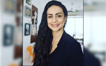 Can’t Balance Work And Exercise At Home During Lockdown? Get Inspiration From Gul Panag; Watch VIDEO