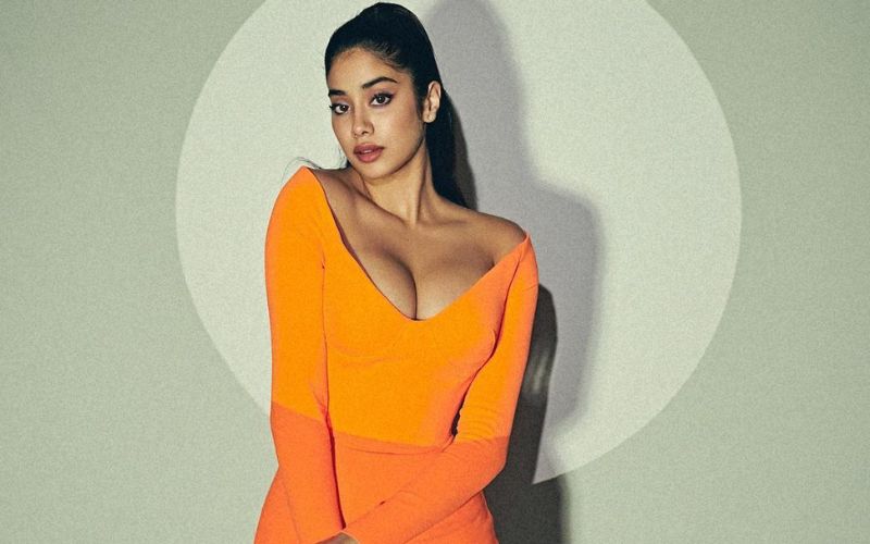 OH-SO-HOT! Janhvi Kapoor Flaunts Her Ample Cleavage In Sultry Bodycon Dress, Her Bold Avatar Sets The Internet On Fire-See PICS