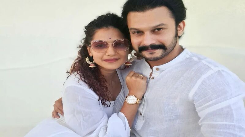 Adinath Kothare, Urmilla Kanetkar Announce Divorce After 14 Years Of Marriage; Request Fans To Respect Their Privacy