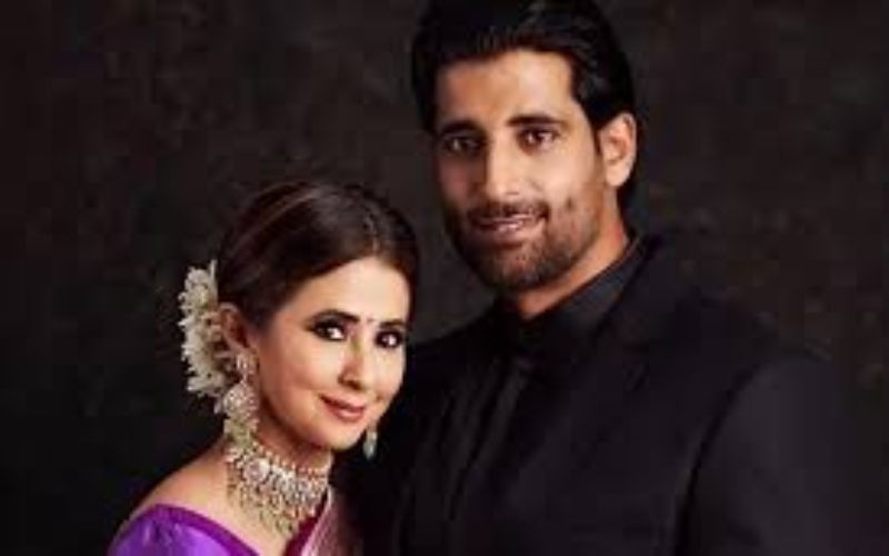 OMG! Urmila Matondkar And Husband Mohsin Akhtar Mir Blessed With A Daughter? Latter Poses With A Baby Girl-READ BELOW