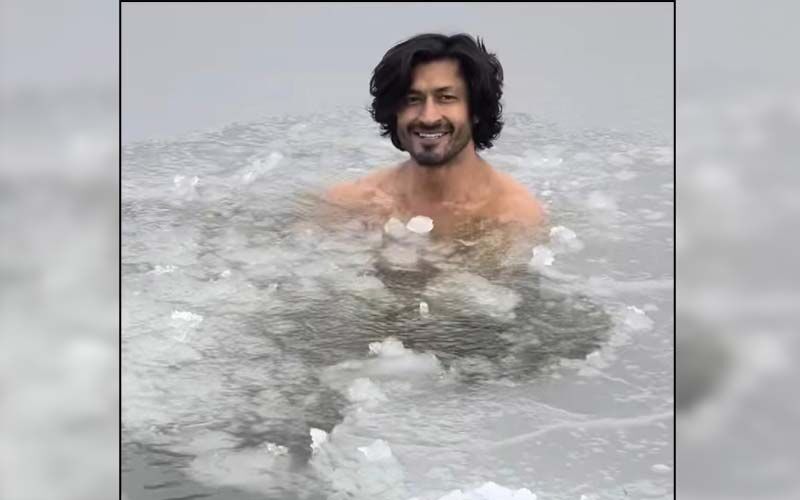 VIRAL! Vidyut Jammwal Goes Shirtless As He Takes A Dip Into A Frozen Lake; Fans Say, 'Khatarnak' -WATCH VIDEO