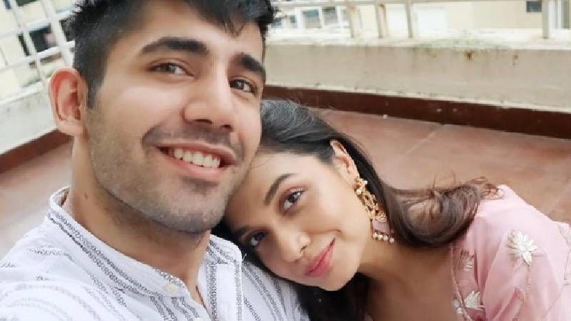 Khatron Ke Khiladi 11: Divya Agarwal Shares Screenshot Of Her Video Call With BF Varun Sood; Cheekily Says 'No Pressure'