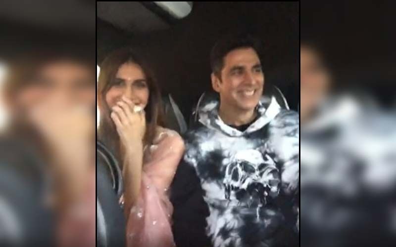 Akshay Kumar Teasing Vaani Kapoor 'Live Hai, Live Hai' On Their Way To Bell Bottom Trailer Launch Is A Happy Start To The Morning