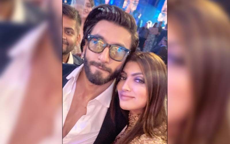 Akanksha Puri Bumps Into Ranveer Singh At A Wedding, Clicks A Selfie; Janhvi Kapoor And Badshaah Too Dazzled At The Ceremony- See Pics