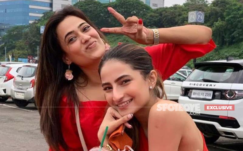 Palak Tiwari On Mom Shweta Tiwari Being Okay About She Doing Intimate Scenes In Films: 'She Is Not Controlling Like That'-EXCLUSIVE