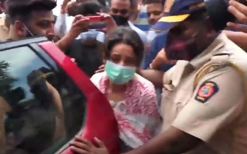 Sidharth Shukla Funeral: Heartbroken And Devastated Shehnaaz Gill Arrives At Crematorium For The Actor’s Last Rites-See PICS