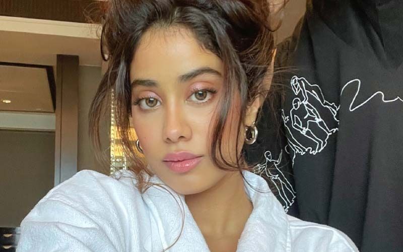 Star Vs Food: Janhvi Kapoor Reveals She Once Hid In Her Car's Trunk To Evade Paparazzi; Says 'There’s Always A Blanket In My Car'