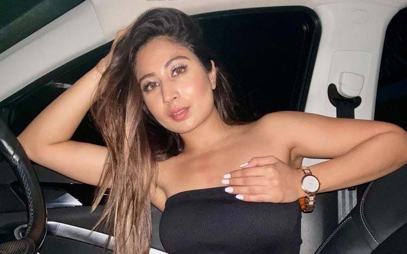 Indore Influencer Shreya Kalra, Who Was Booked For Making A Dance Video At A Busy Intersection, Is An Ex-Roadie