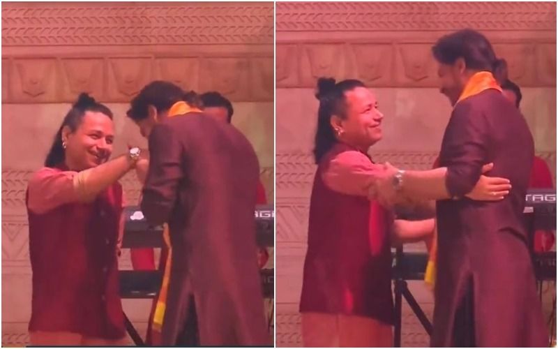 Shah Rukh Khan Kisses Kailash Kher's Hand At Ambani’s Ganesh Chaturthi Celebration Party, Netizens In Awe Of King Khan's Kind Gesture – WATCH