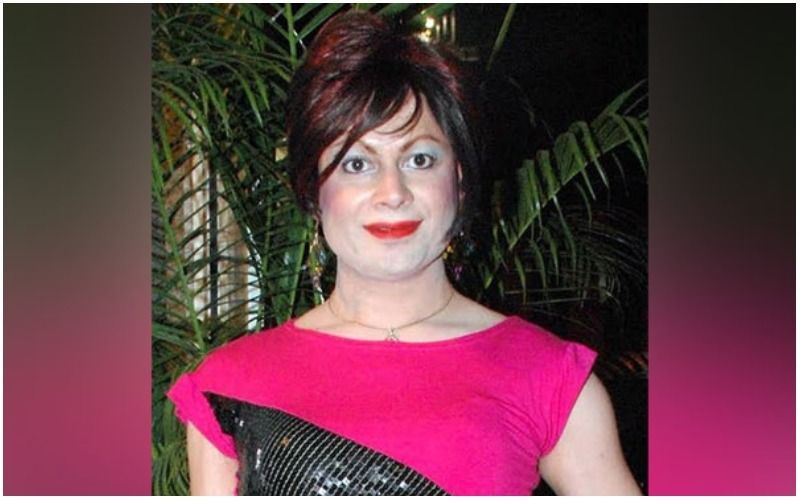 Bobby Darling Gets Into An Ugly Fight With A Passenger In Delhi Metro, Video Goes Viral! – WATCH