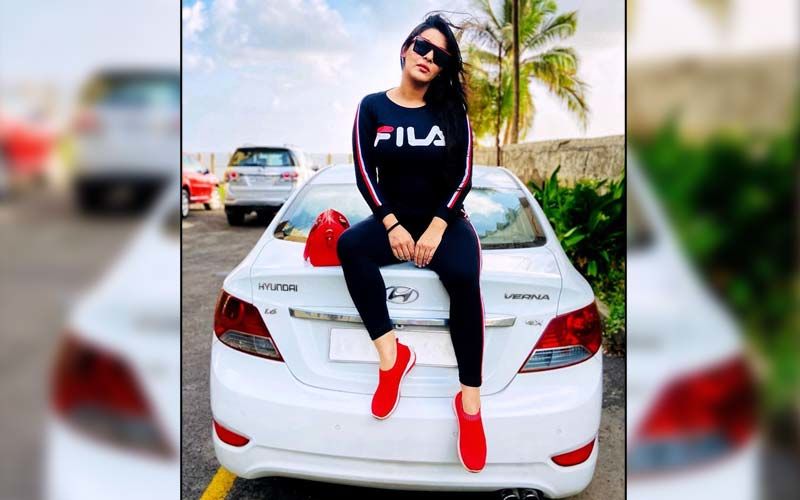 Ghum Hai Kisikey Pyaar Meiin's Yamini Malhotra's Car Gutted In Fire, Actress Stepped Out Just In Time; Says, 'I Am Thankful To God For Saving Me From A Catastrophe'