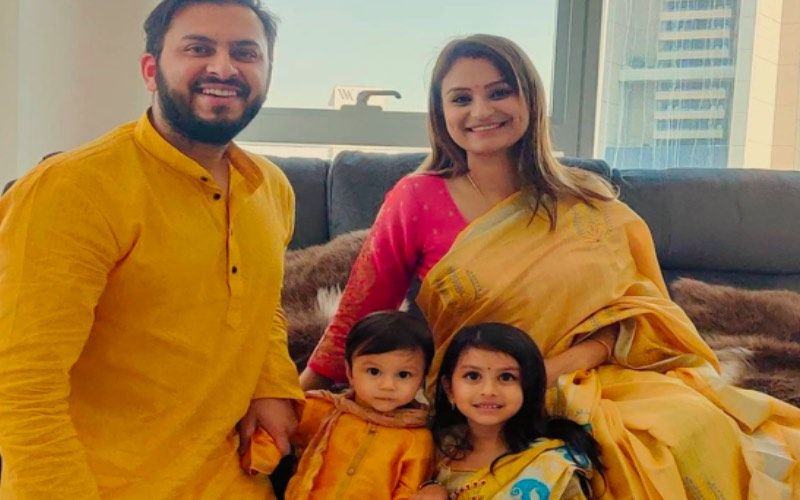 Bigg Boss 14’s Rahul Mahajan’s Ex-Wife Dimly Ganguly Celebrates Saraswati Puja With Her Family; Yellow Is The Colour For Family Portrait