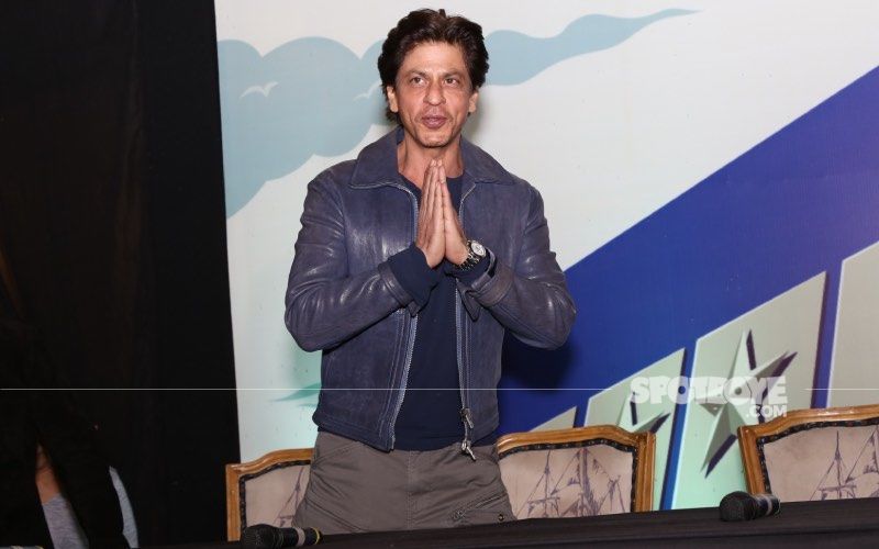Shah Rukh Khan Donates 500 Remdesivir Injections For The Needy People During COVID-19; Delhi Health Minister Thanks SRK For His Generosity