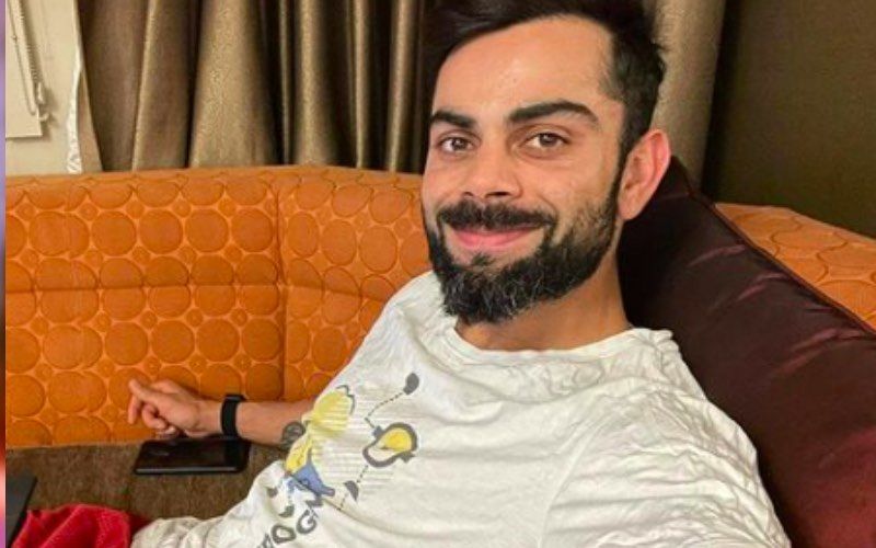 Virat Kohli Nearly Pulls Off An ‘Accidental Crossbar Challenge’; Netizens Are Impressed With His Football Skills – VIDEO