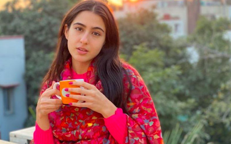 Sara Ali Khan Refuses To Oblige Paps With Photos Without Her Mask; Says ‘Mask Nahi Nikalenge’ – VIDEO