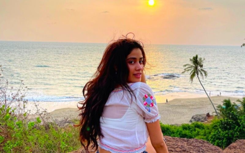 Earth Day 2021: Janhvi Kapoor Apologises To World For ‘Being Callous About The Gift To Roam Freely’; Pens A Letter For The Planet