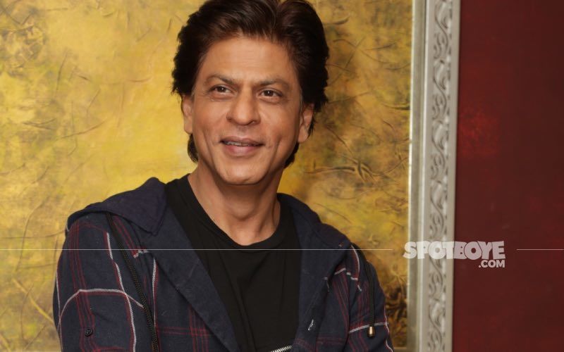 Shah Rukh Khan Says ‘Ab Toh Bahut Saari Movies Hi Aayengi’ After Fan Asks Him To Release Dance Number Instead Of Movie