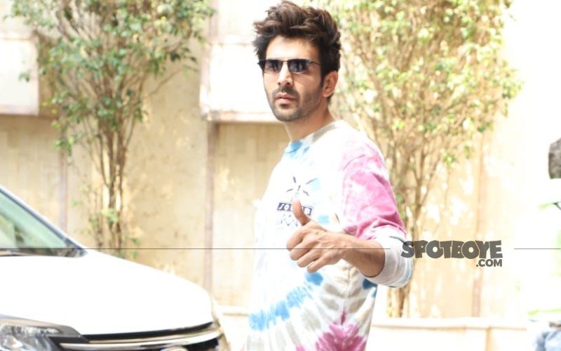 COVID-19 Positive Kartik Aaryan Waits For His Reports; Asks Netizens ‘Kya Lagta Hai, Negative Or Positive?’