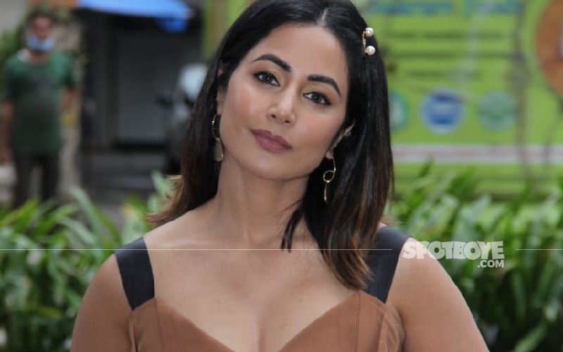 Hina Khan Is In A Tropical State Of Mind As She Makes The Most In Maldives; Looks Like A Sexy Siren In A Two-Piece – See Pics