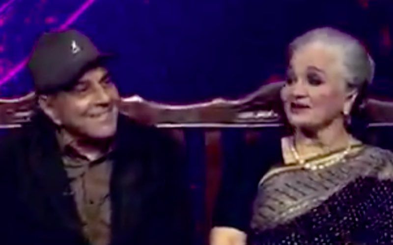 Indian Idol 12: Veteran Actors Dharmendra And Asha Parekh Once Again Recreate ‘Kuchh Kehta Hai Ye Saawan’ Song; Reliving The Good Old Days