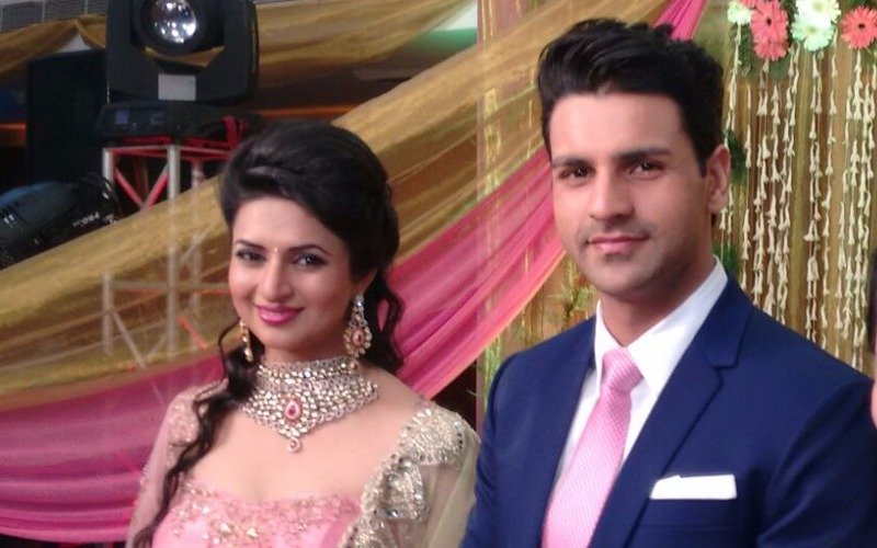 Pictures of Divyanka Tripathi's engagment