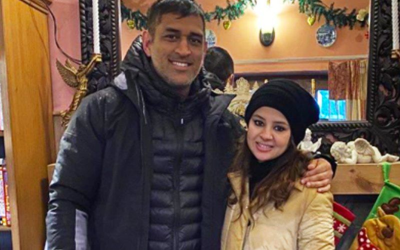 Former Indian Cricketer MS Dhoni To Produce Mythological Sci-Fi Web-Series; Wife Sakshi Dhoni Calls The Series A 'Thrilling Adventure'