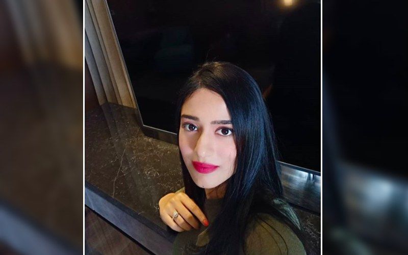Pregnant Amrita Rao Shows Off Her Many Moods On Entering The Final Trimester – See Pic