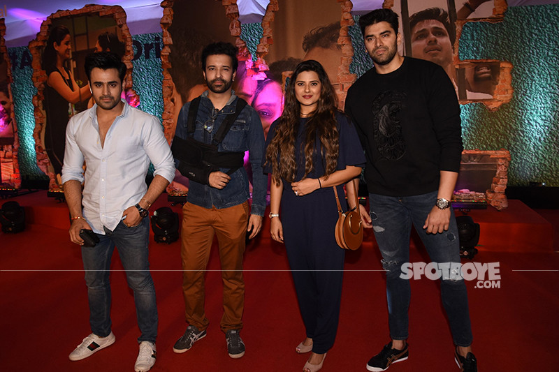 aamir ali with nikitin dheer and kratika sengar at the screening of home