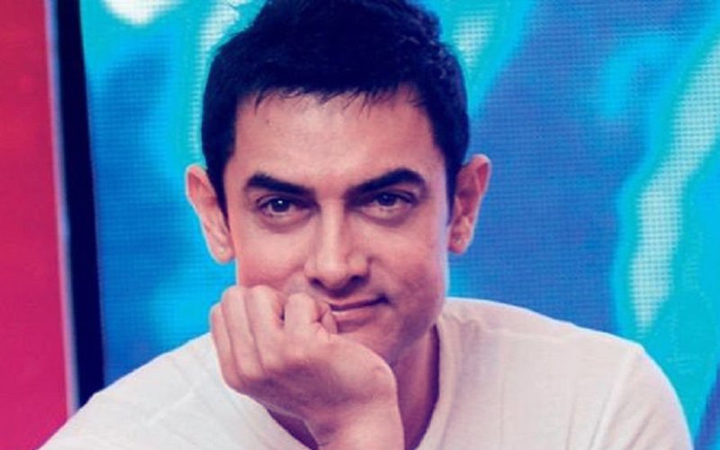 SIGH! Aamir Khan First Fell In Love At 10, BUT...