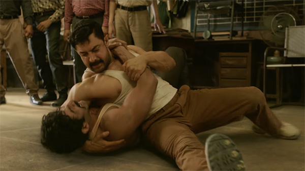 aamir khan in a still from mahavir phogat biopic dangal