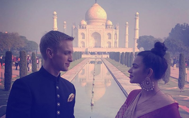 Aashka Goradia & Brent Goble Share First Pic Post Wedding From The Taj Mahal