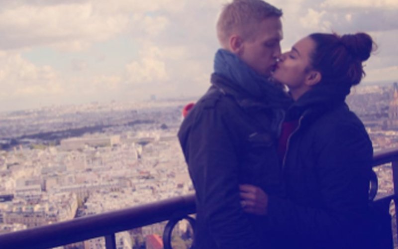 TV Actress Aashka Goradia Shares An Intimate Kiss With Brent Goble At The  Eiffel Tower