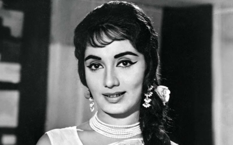 Veteran Actress Sadhana Passes Away