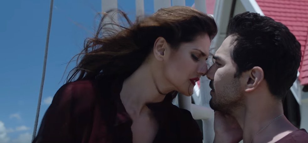 abhinav shukla and zareen khan in aksar 2