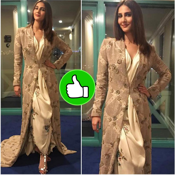 beautiful befikre actress vaani kapoor 