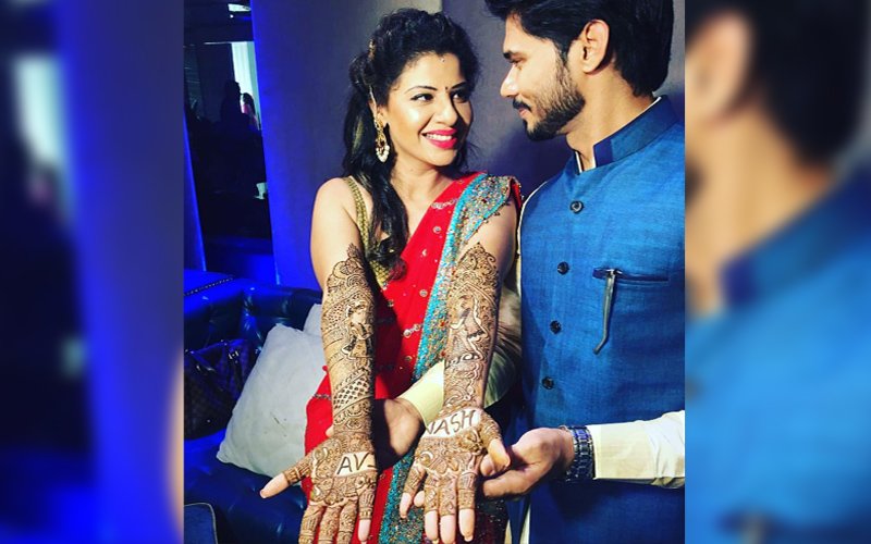 In Pics: Sambhavna Seth’s Mehendi Ceremony