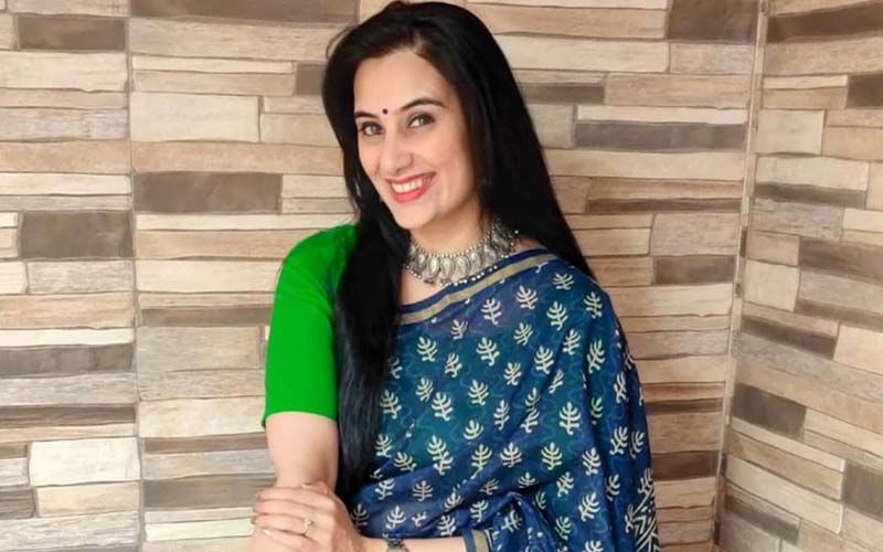 Sai Lokur Shares Her Happily Ever After Moment With Her Fans On Social