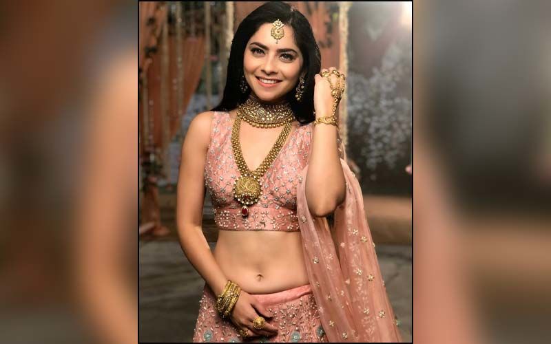 Happy Birthday Sonalee Kulkarni: These Are 5 Times You Left Marathi Entertainment Industry In Awe Of Your Talent!