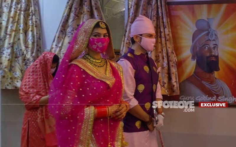 Manish Raisinghan-Sangeita Chauhaan Wedding: EXCLUSIVE PICS Of The Bride And Groom From The Gurudwara