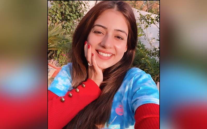 Actress Tania Flaunts Her Million-Dollar Smile In A Floral Suit; Shares Pics On Insta