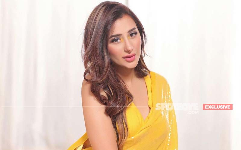Bigg Boss 13 Fame Mahira Sharma Reveals She Has Never Been On A Date But If She Goes, This Is What She Will Wear- EXCLUSIVE