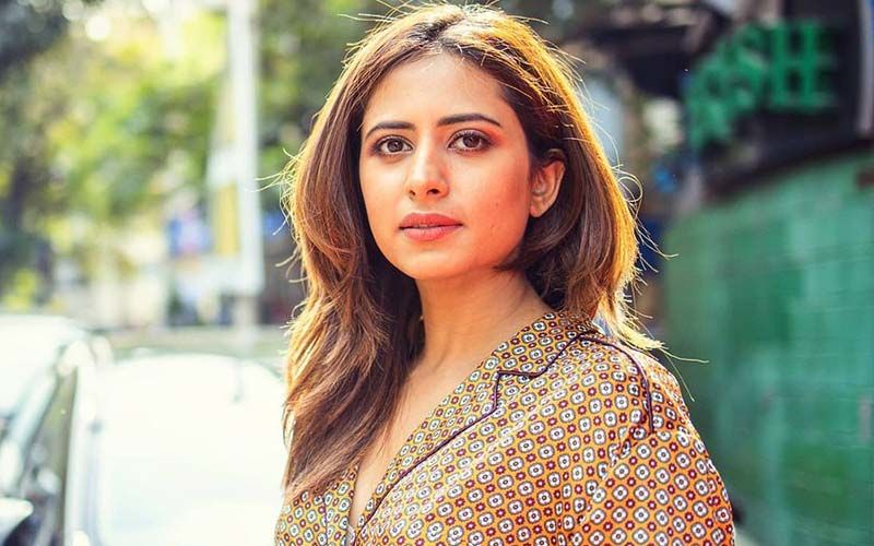 Ruttan: Sargun Mehta Looks Stunning In The Latest Reel Video On Gurman Bhullar’s Latest Romantic Track