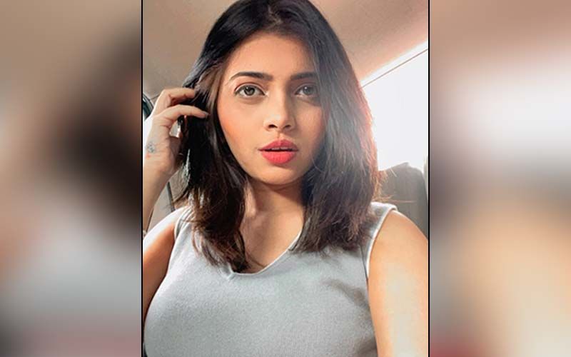 Ruchira Jadhav's Sensual Photoshoot In A Negligee With A Plunging Neckline Is Alluring Fans On Social Media Today
